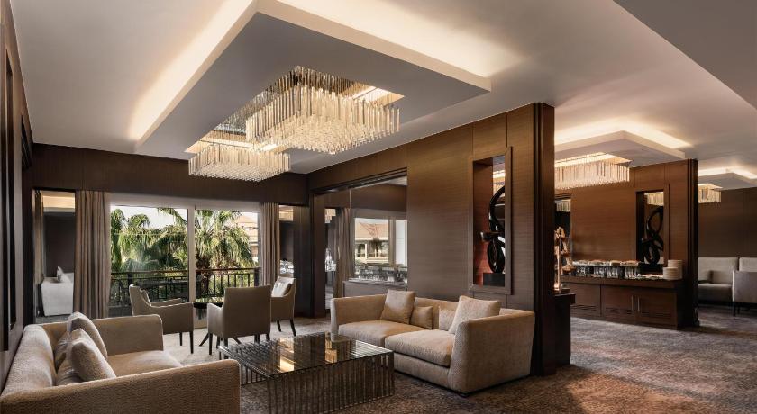 Image of Executive Suite 3