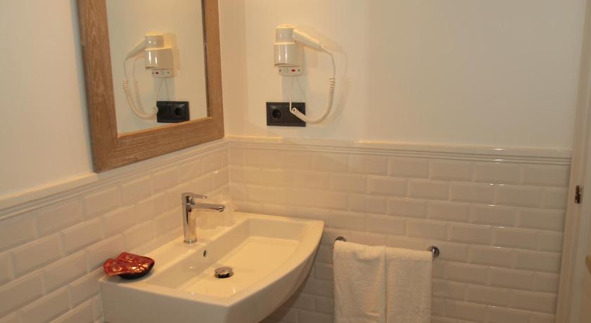 Hostal Portofino photo