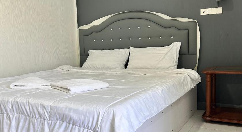 华欣 / 七岩 ฟ้ารีสอร์ต FAH Resort 3星级 酒店 餐厅