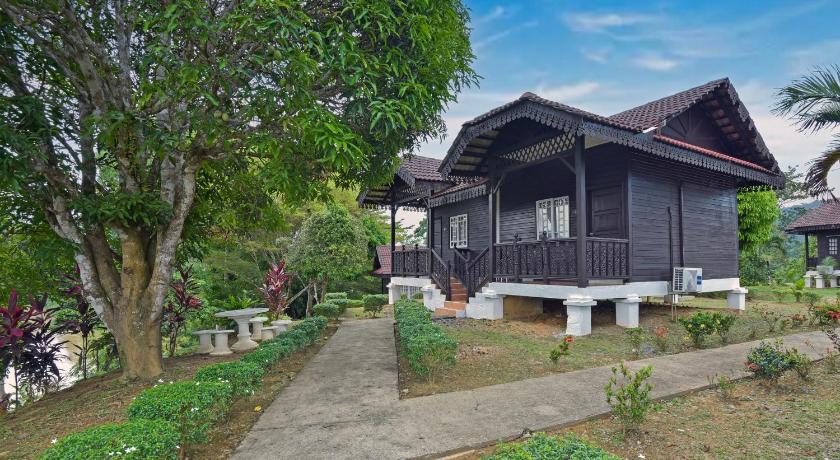 Kuala Tahan Hotel O Asiacamp Resort National Park Kuala Tahan 3-Star Hotel exterior