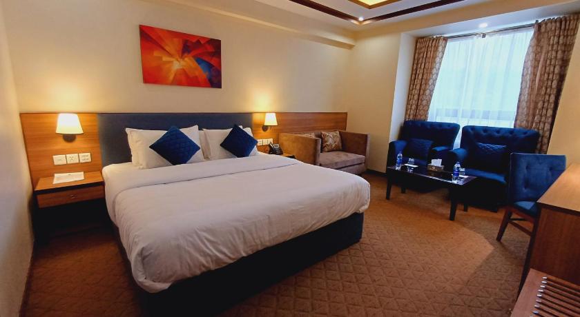 Image of Superior King Room 0