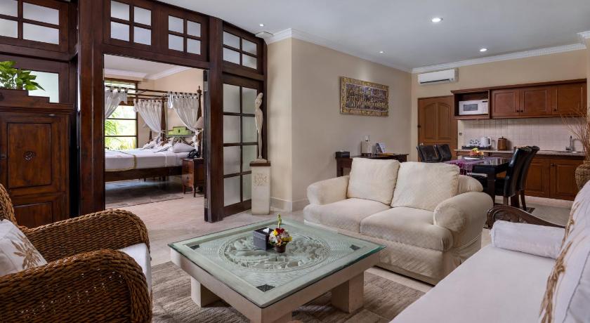 Image of Executive Suite 3