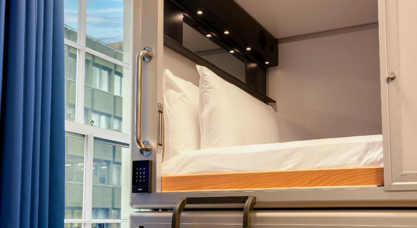 Image of Capsule with Shared Bathroom 4