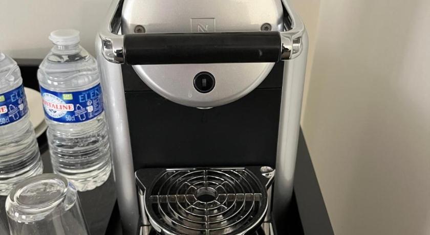 Image of Double Comfort 7