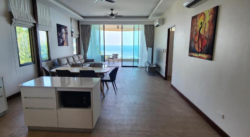 Image of 3 Bedroom Penthouse 10