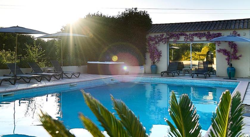 Les Jardins de la Madrague Hotel