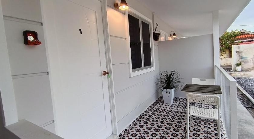 カンガー Homestay Rahmat 2 4つ星 ゲストハウス ロビー