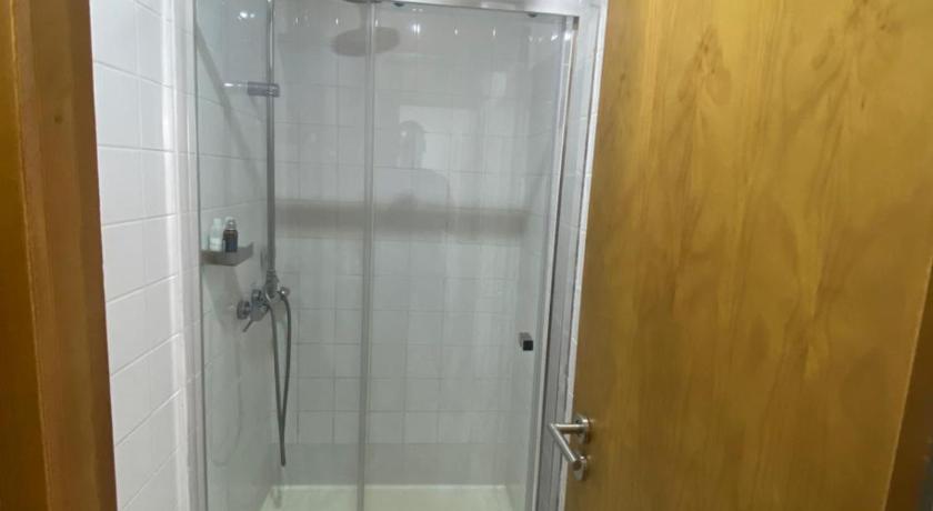 Image of Single Bed in 8-Bed Dormitory Room 2