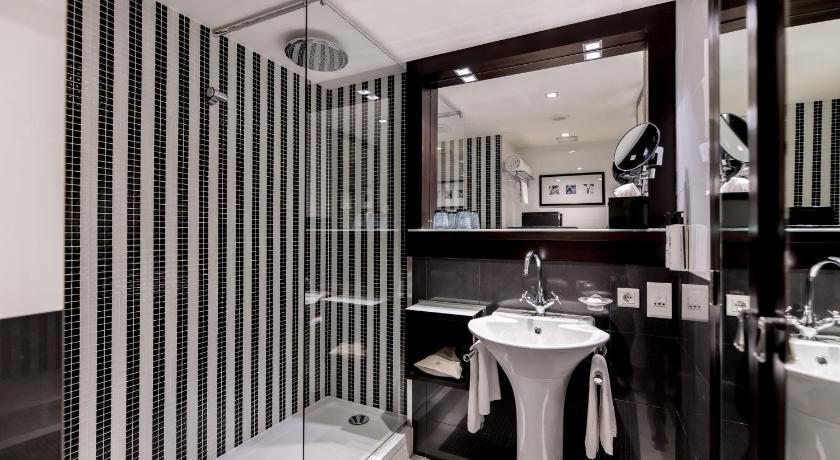 Image of Luxury Room Twin Bed 4