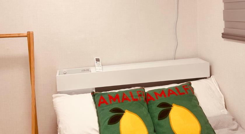 首尔 HAPPY STAY in seoul near kspo dome, #LotteTower #FreeParking #7NightsAirportPickup #GroupStay #DDP # 4星级 单人房 大堂