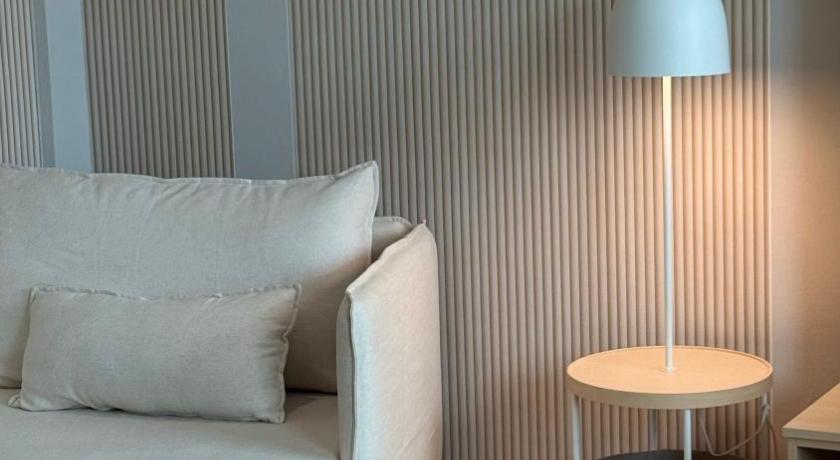 Image of Suite 16