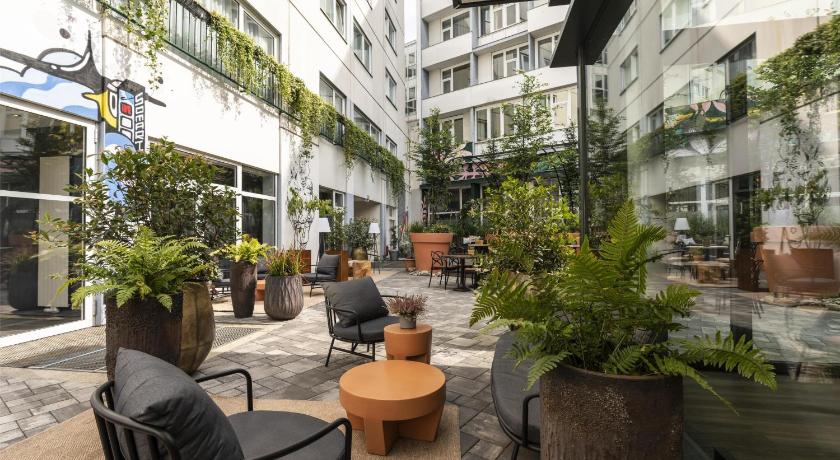 柏林 Hotel Berlin, Berlin, a member of Radisson Individuals 4星级 酒店 泳池