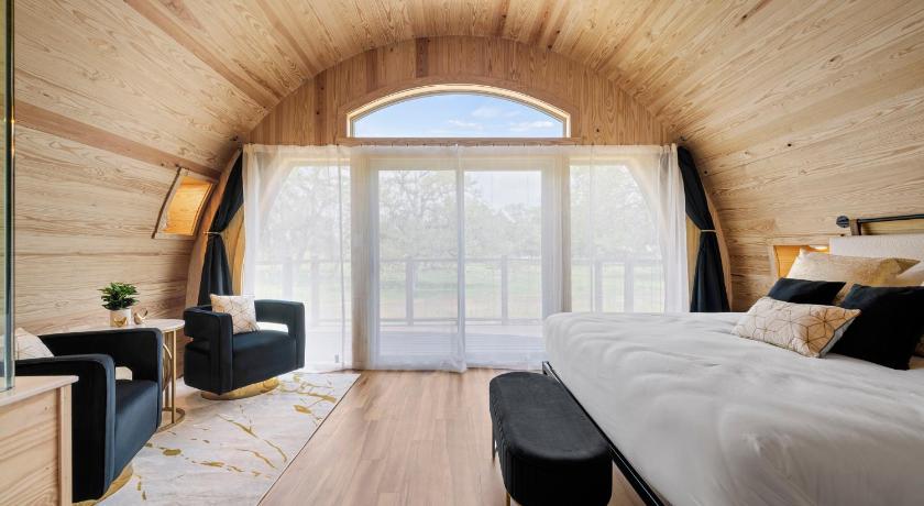 弗雷德里克斯堡 Romantic Chardonnay Wine Barrel Cabin 住宿 套房