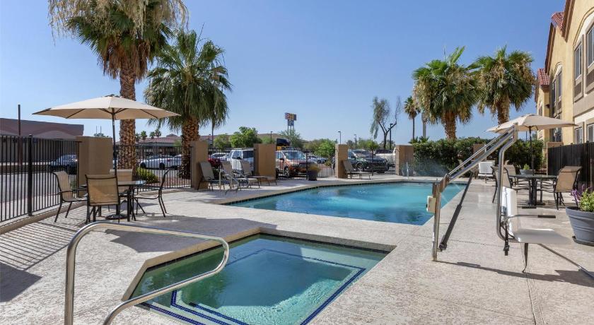Best Western Tolleson Hotel - image 2