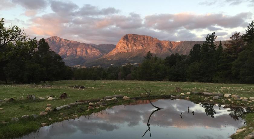 Franschhoek Country Cottages photo