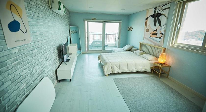 麗水 Mosageum STAYBae Pension 2つ星 ゲストハウス プール