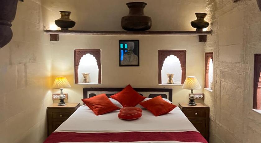 Junior Suite with Balcony