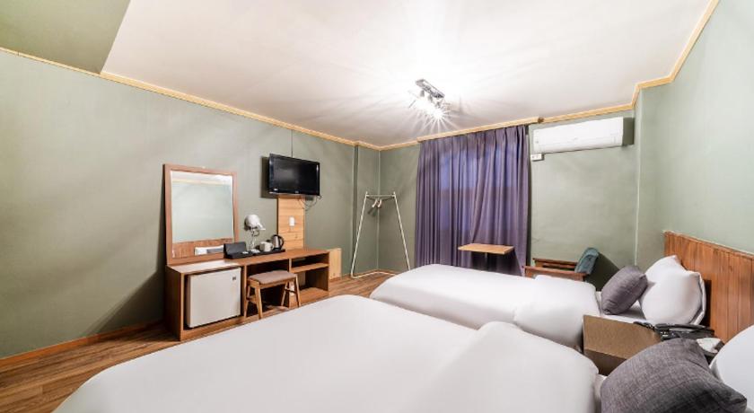 チェジュ Pure Stay 2つ星 ホテル 客室