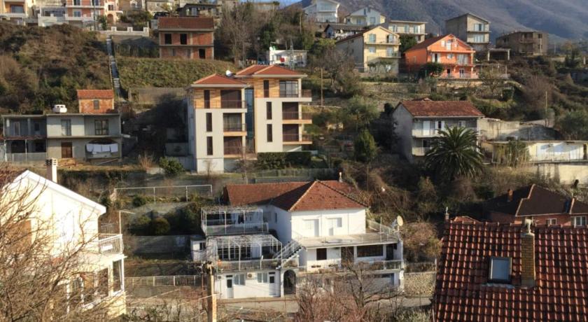 Image of Apartment with Sea View 17