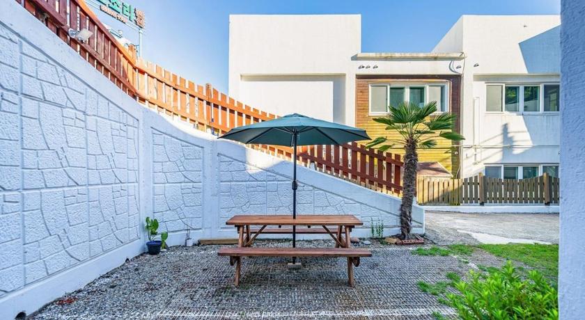 統営 Tongyeong Travel Guest Pension 2つ星 ゲストハウス 外観