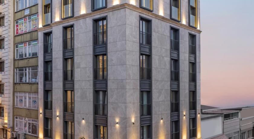 Lunet Old City Hotel - image 2
