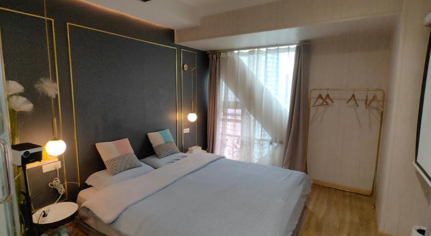 Chongqing Houlai Rooftop Terrace Youth Hostel - image 16