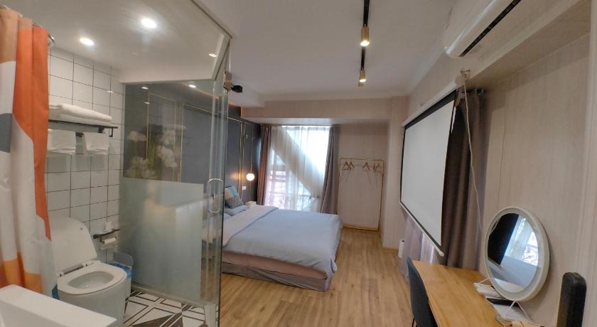 Chongqing Houlai Rooftop Terrace Youth Hostel - image 13