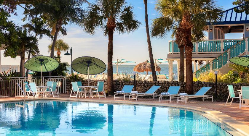 St. Petersburg (FL) SkyBeach Resort 4-Star Accommodation room
