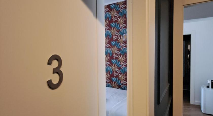 ローマ Lui & Gio Luxury Suite 4つ星 ホテル プール