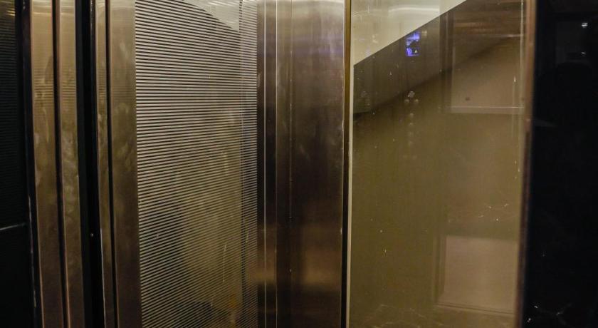 Lataska Hotel - image 15