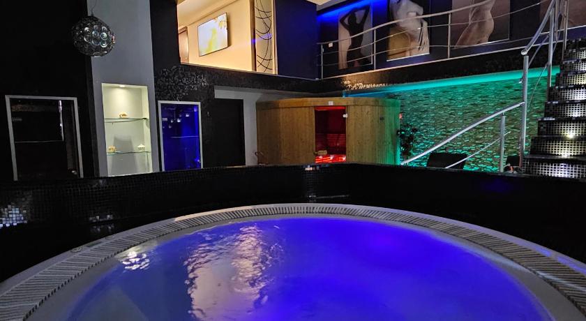 Christian's Suites & Spa