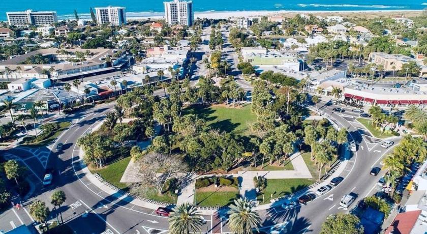 새러소타 (FL) Comfortable Stay Near Golf Attractions Rm3 shared home 4성급 숙소 외관