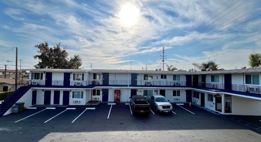 Del Aire Inn Hotel – Inglewood, CA