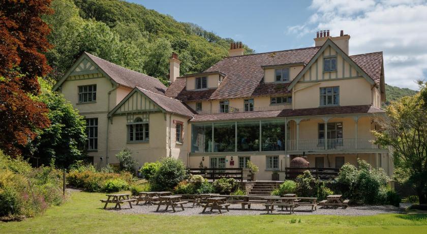 The Hunters Inn - image 10