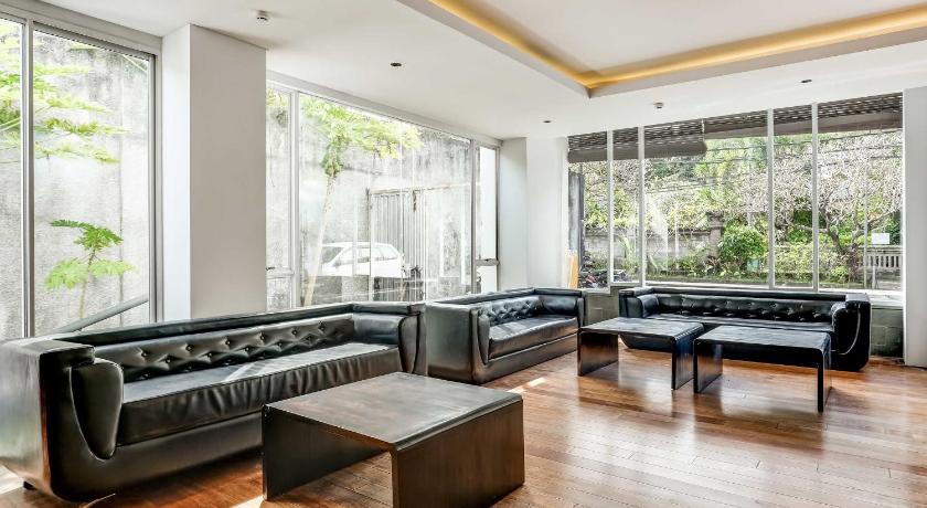 Dancenter Premium legian Hotel - image 3