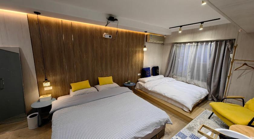 Chongqing Houlai Rooftop Terrace Youth Hostel - image 25