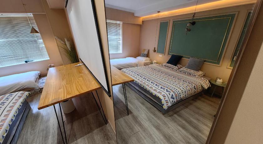 Chongqing Houlai Rooftop Terrace Youth Hostel - image 19