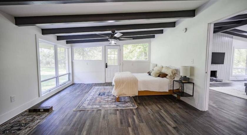 윈체스터 (TN) Gorgeous Renovated Home With Large & Private Lot 4성급 숙소 스위트룸