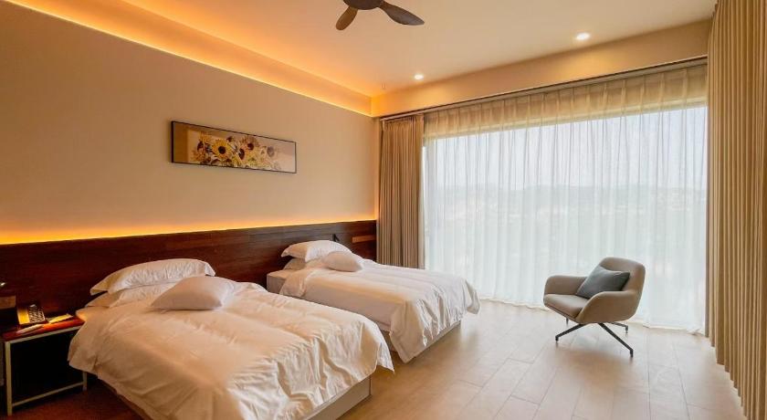 창즈 Yunjie Qingsongling Study Resort 호텔 수영장