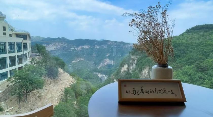 창즈 Yunjie Qingsongling Study Resort 호텔 전망