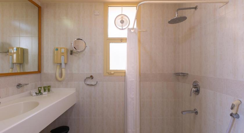 Image of Deluxe Room 11