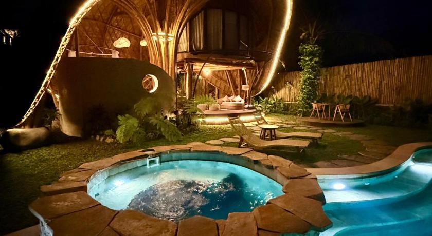 バリ Astha Bamboo House 4つ星 ホテル 施設