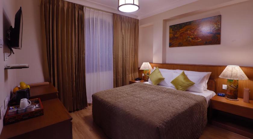 Hotel Denzong Sangrila - image 29