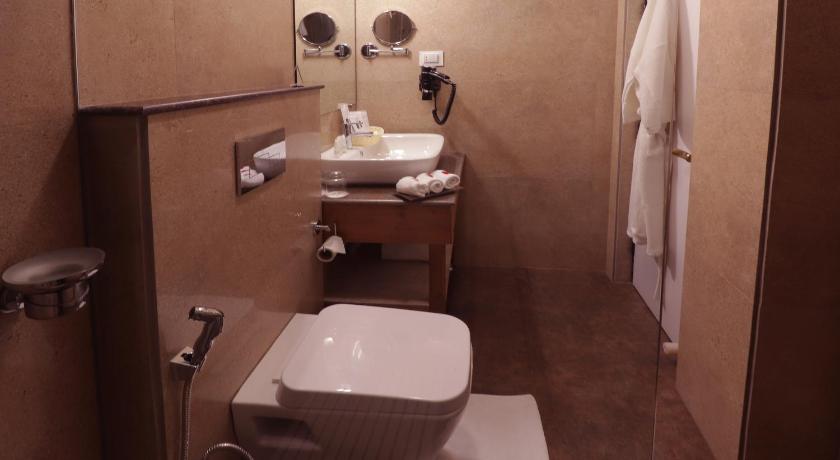 Hotel Denzong Sangrila - image 46