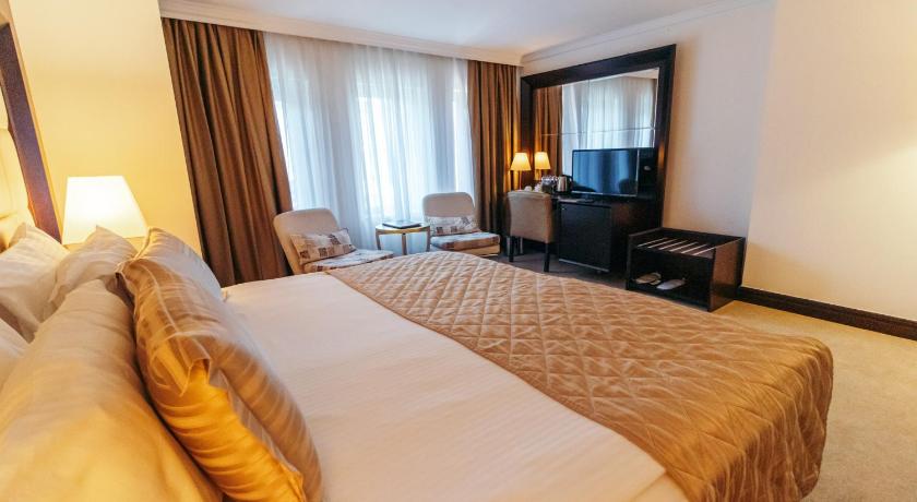 CK Farabi Hotel - image 14