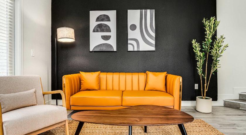 피닉스 (AZ) Boulevard Stays Luxe Studio Loft by Stadium Pool Parking Gym 04 4성급 숙소 객실