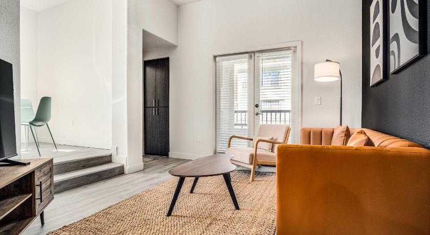 피닉스 (AZ) Boulevard Stays Luxe Studio Loft by Stadium Pool Parking Gym 04 4성급 숙소 스위트룸