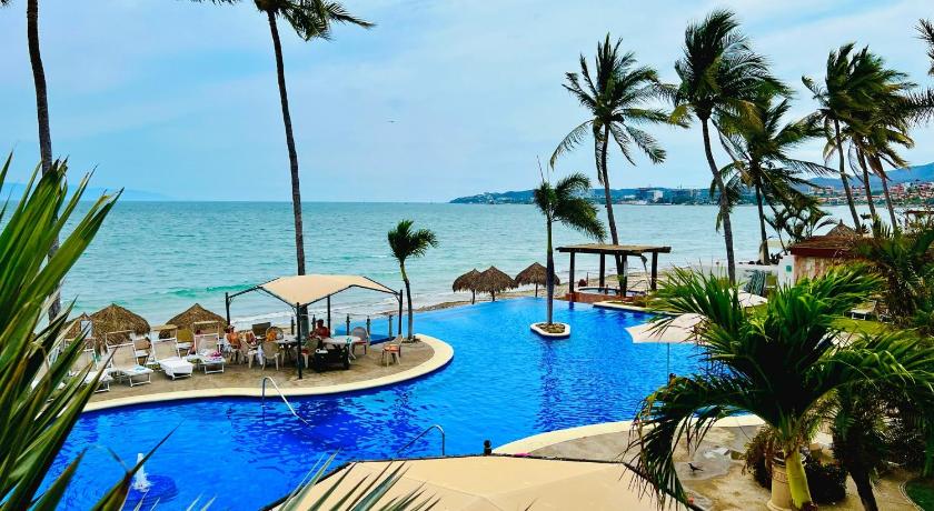 Los Picos Hotel & Suites Bucerias