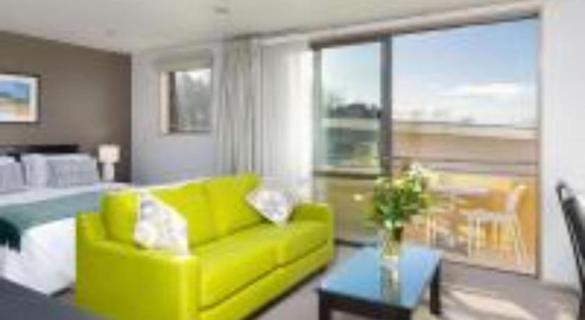 Image of Executive Studio 8