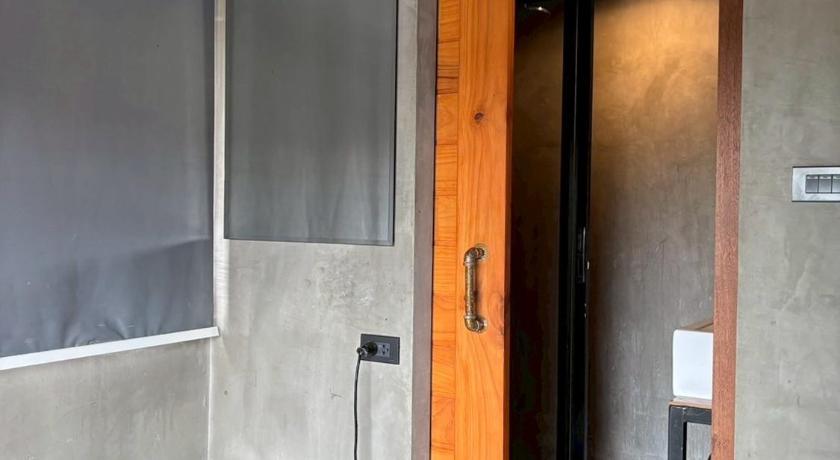 Sukhum Rajamangala-Phatthanakan Rooms – Bangkok, NY